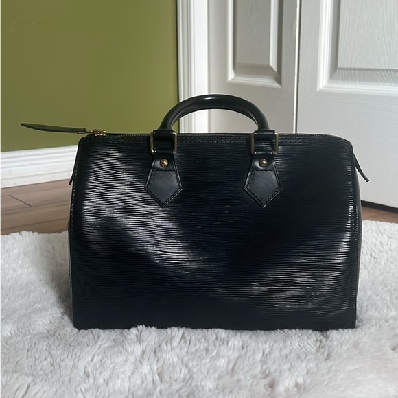 Louis Vuitton Handbags - Louis Vuitton Black Epi Leather Speedy 25 Top Handle Bag
